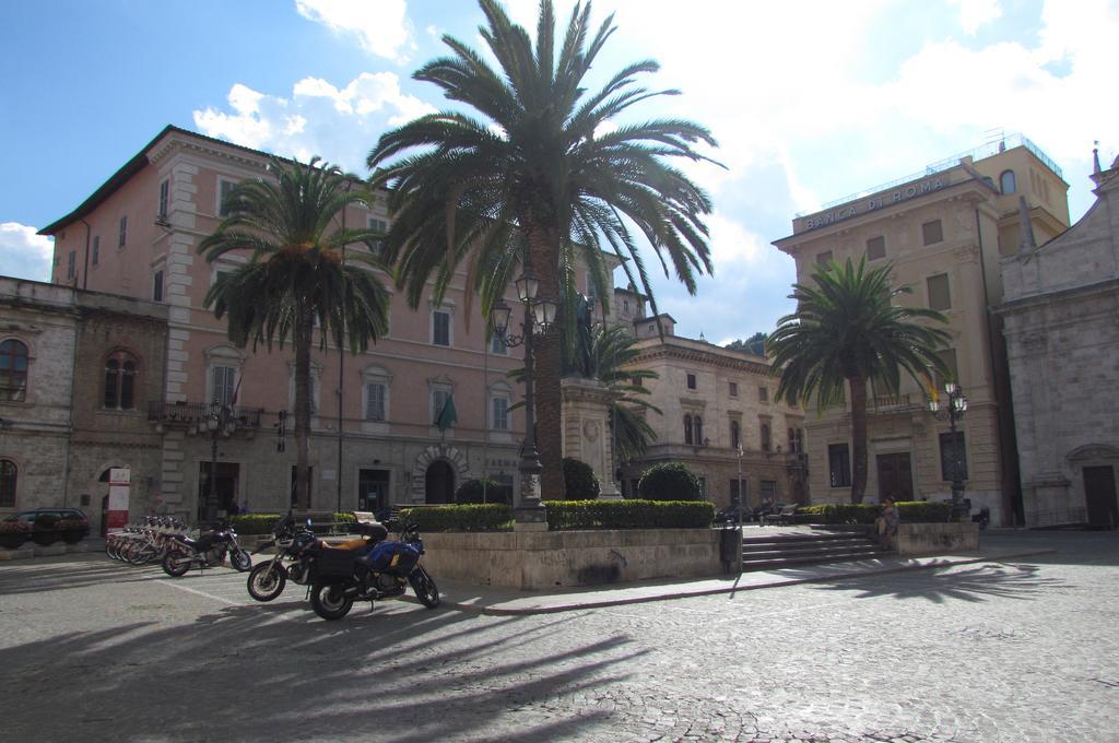 Dietro Piazza Ascoli Piceno Zewnętrze zdjęcie
